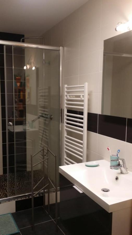 Appartamento Nice 54M With Terrace In The Heart Of Nantes Esterno foto